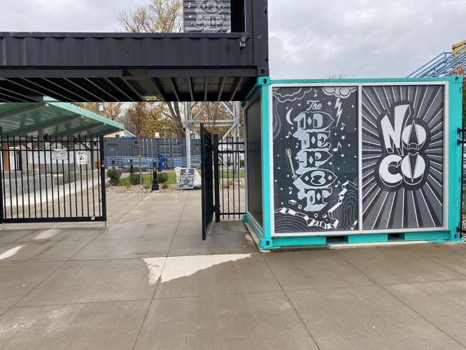 Downtown Jeffersonville-The Depot-Holiday preps 11-16-22.jpg