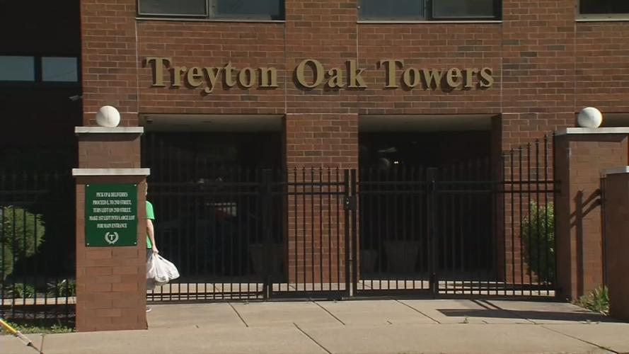 Treyton Oak Towers Entrance