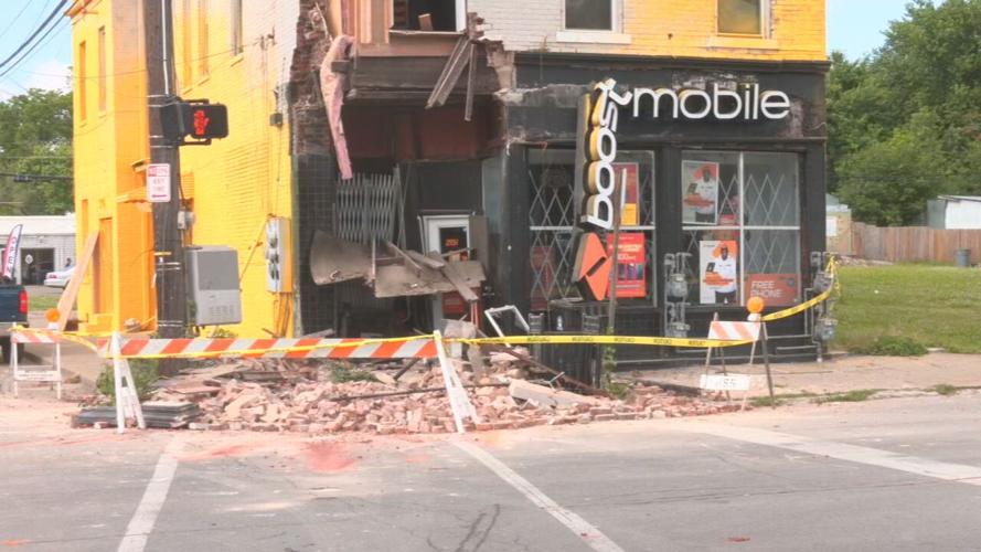 26th and Market building hit by car 5-29-24