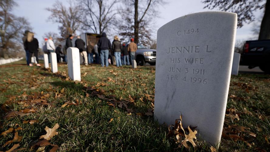 Wreaths Across America Setup 1.jpg