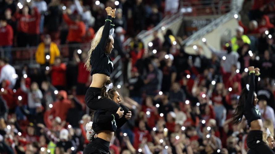 Louisville cheerleader