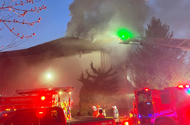 Firefighters battle flames at Southgate Landing apartments