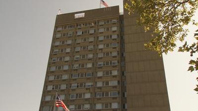 Fire knocks out air conditioning for New Albany public housing high rise