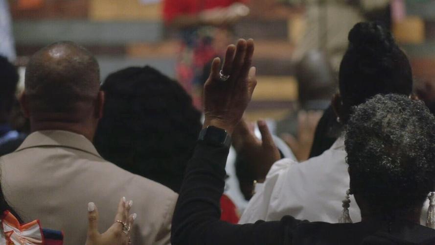 Congregation at CTCLC worships during Sunday service