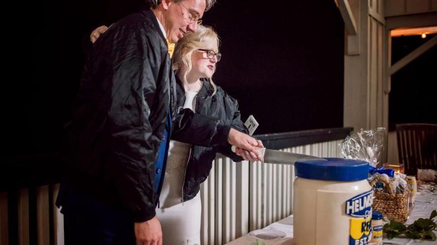 Helms Mayo Wedding Cake