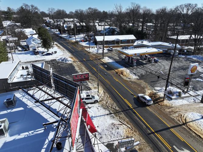 BROWNSBORO RD WATER MAIN BREAK PHOTOS (2).JPG