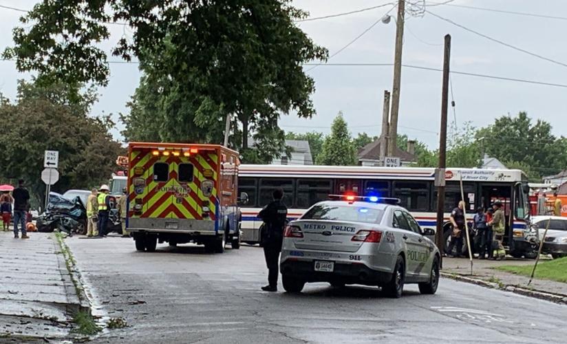 TARC bus crash at South 23rd and West Oak streets (6/8/21)