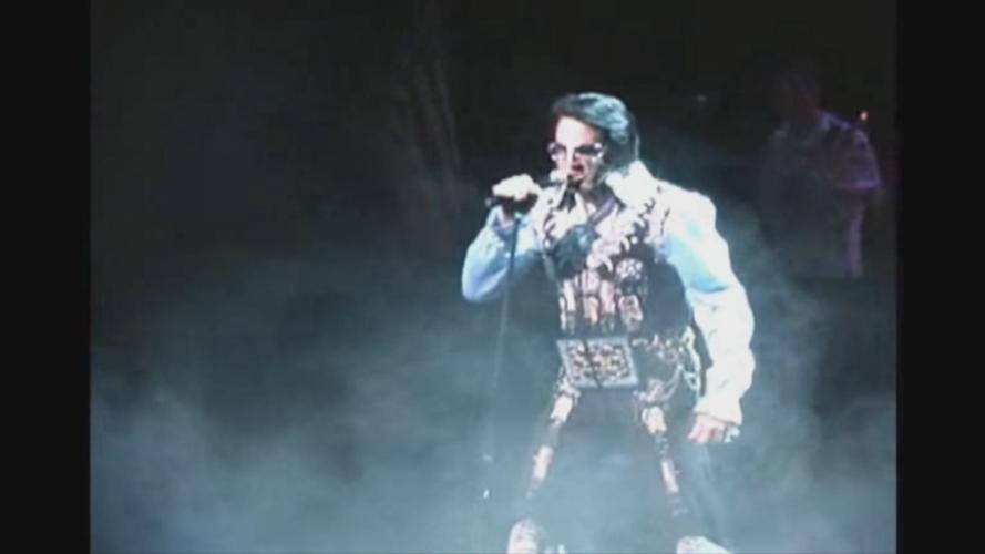 Samu as Elvis.jpg
