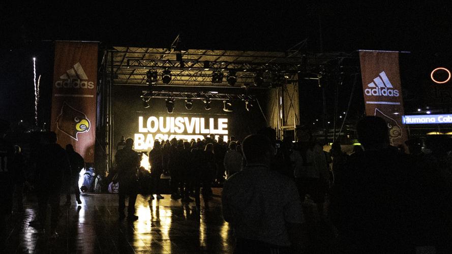 Louisville Live9443.jpg