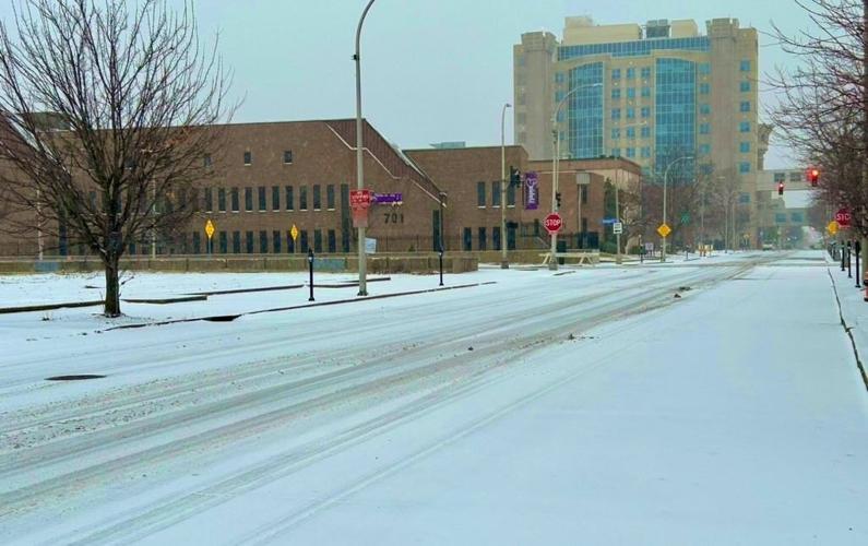 Snow in downtown Louisville on 1.24.26