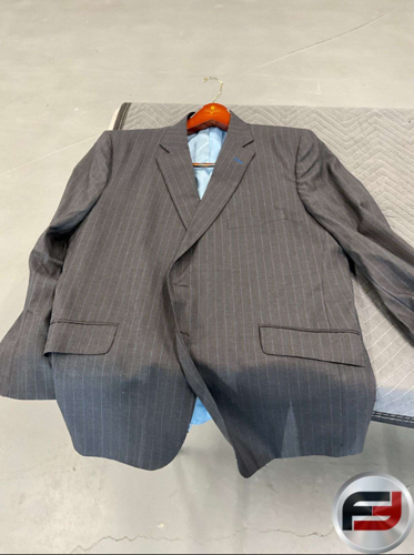 Jamey Noel suit