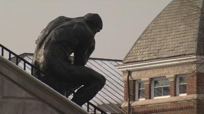 U of L 'Thinker' statue