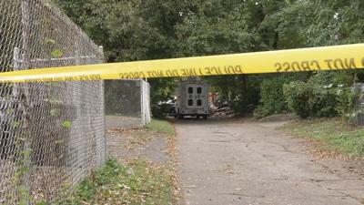 Body found in alley (3100 Grand Ave) 10/04/20