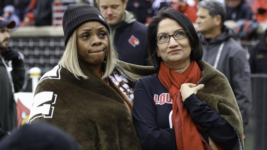 Lamar Jackson Ceremony_5A6788.jpg