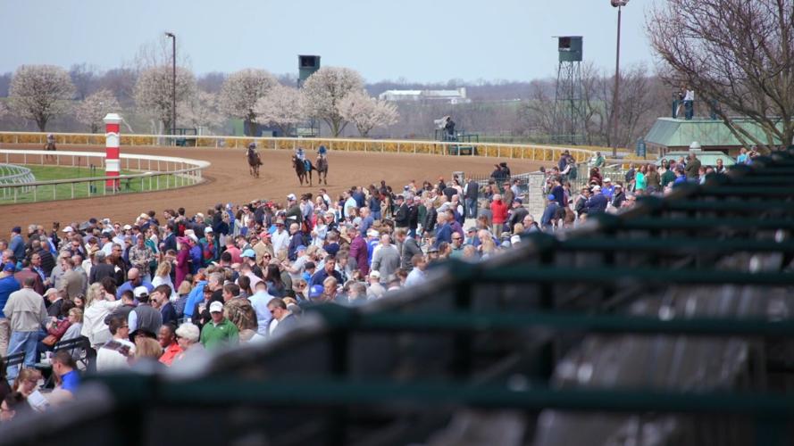 KEENELAND 2022 - CROWDS 2- COURTESY.jpg