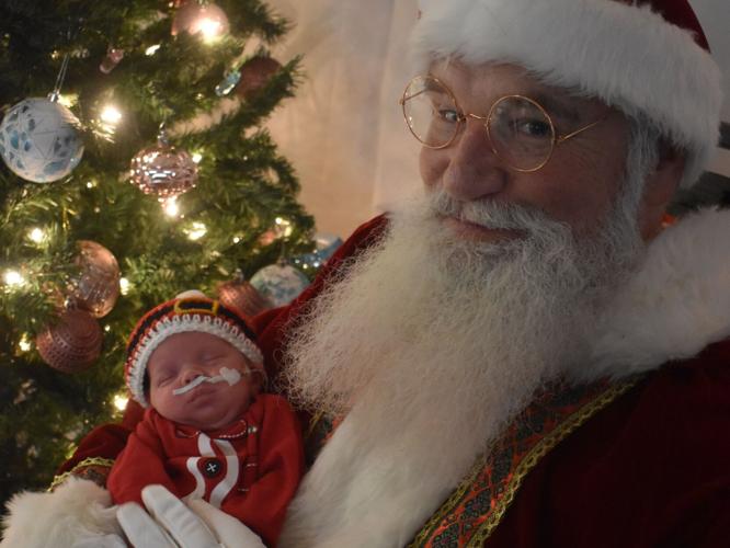 Santa visits NICU babies at UofL Health (57).JPG