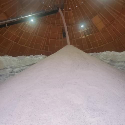 Snow Prep 12722-1.jpg