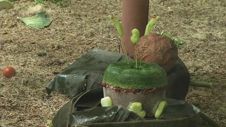 Kindi's 3rd bday cake.jpg