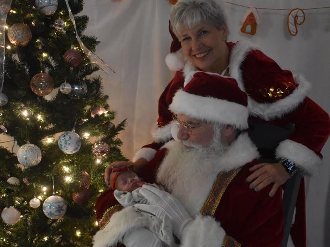 Santa visits NICU babies at UofL Health (64).JPG