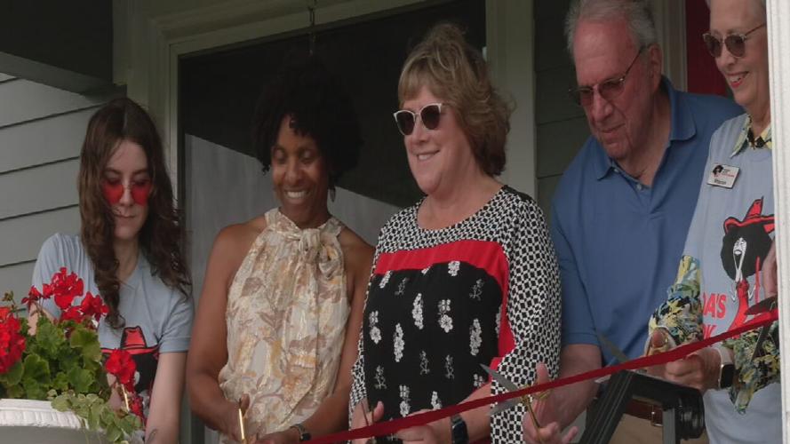 Gilda's Club opens in Jeffersonville 9-24-24