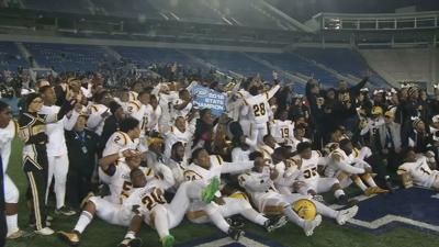 Central makes clutch fourth-quarter stop to win 3A state championship, 20-19