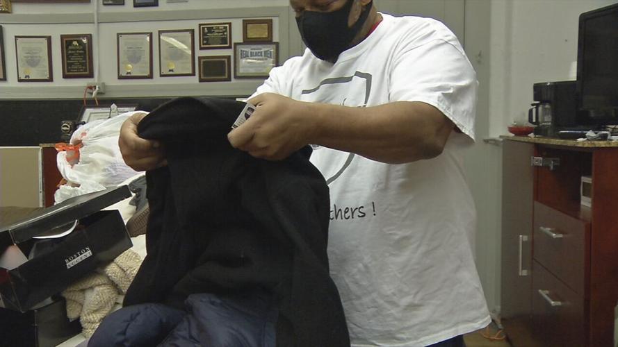 COMMUNITY CONNECTIONS COAT GIVEAWAY.jpeg