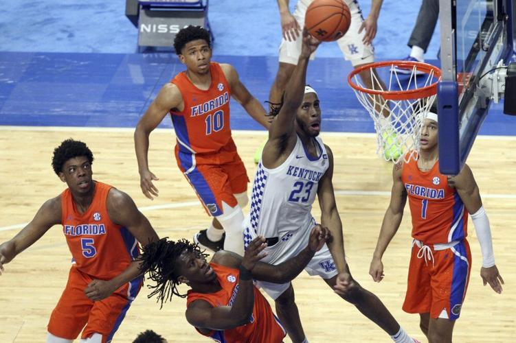 Kentucky's Isaiah Jackson (23) shoots