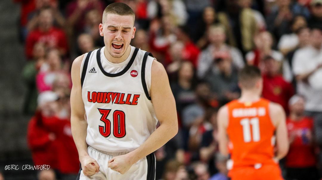 Bozich Louisville Basketball Overwhelms Syracuse 90 66 Sports