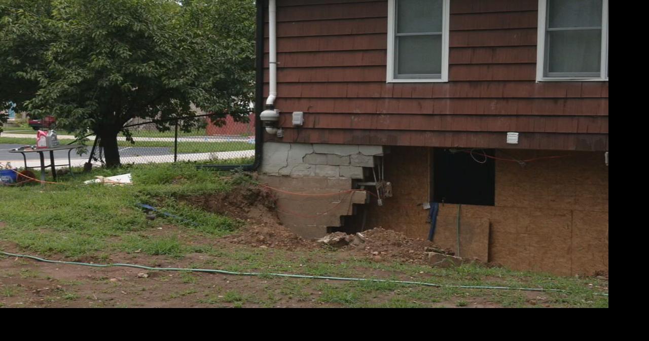 Lanesville families left with out-of-pocket repair costs face slow recovery from flash flooding Some Lanesville residents say they're still waiting for financial help after the southern Indiana town flooded last month. Jul 17, 2026 Jul 17, 2026 Updated 11 mins ago