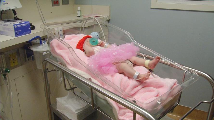 Red Hat Babies 9