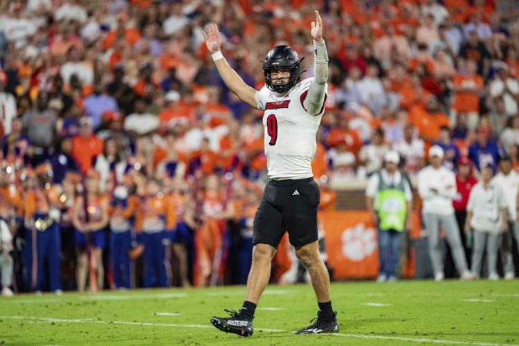 Louisville Clemson Football