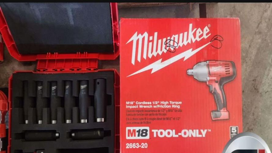 MORE NOEL AUCTION 10 VO.transfer_frame_2236.jpeg