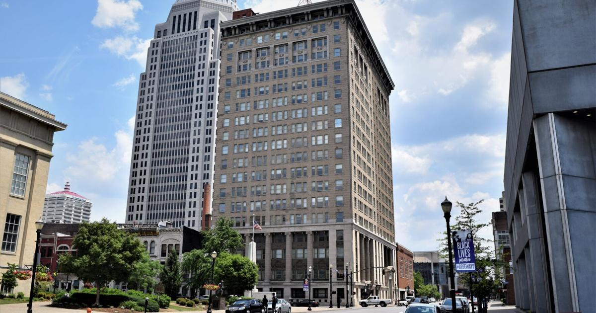 Kentucky Home Life building vertical