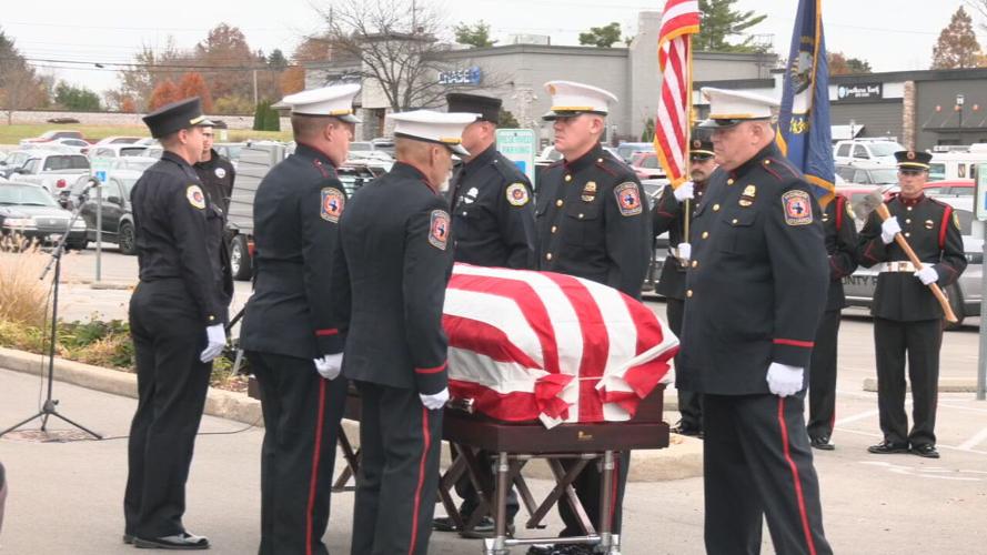 BALLARDSVILLE FIREFIGHTER FUNERAL - TOM PETSCHKE - 11-16-2023  (11).jpeg