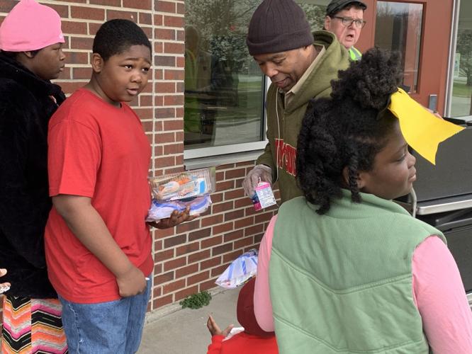 Food service Rangeland Elementary.jpg
