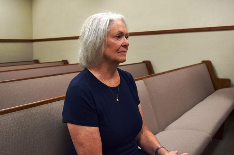 Mary Moseley solo in court.JPG