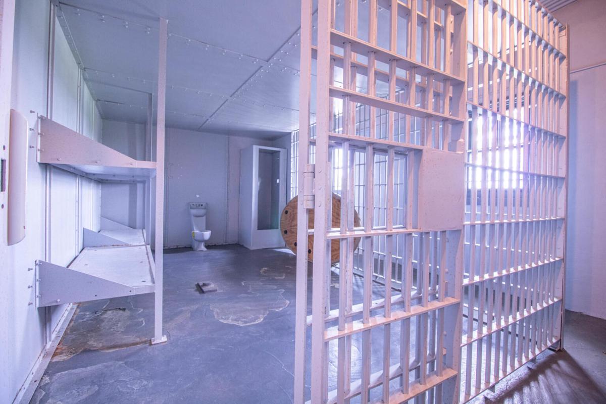 Missouri home for sale includes ninecell jail Morning