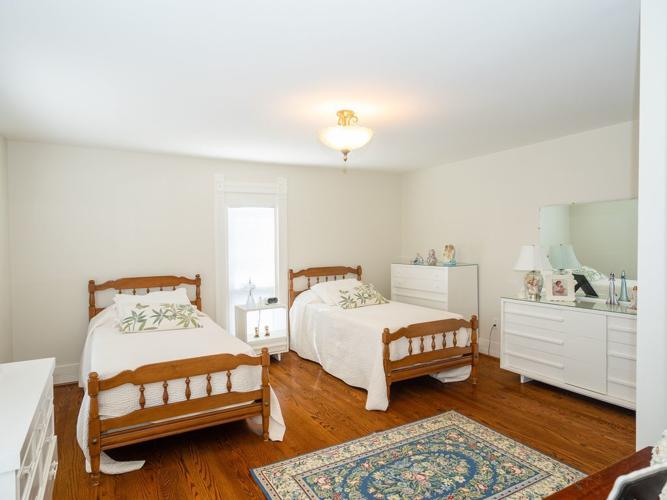 Uncle Joe's Bird Nest-7.jpg