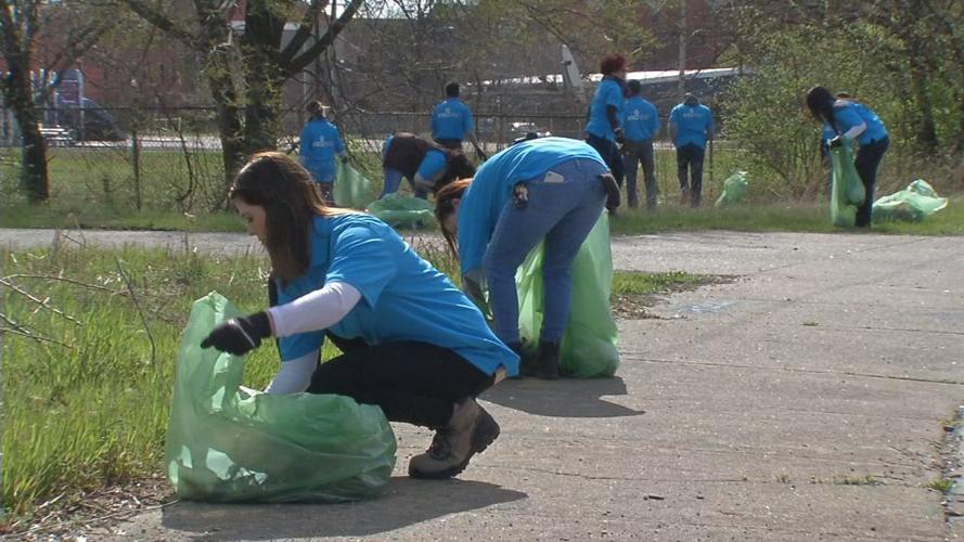 ASEZ CLEANUP TRASH 1 3-31-19.jpg