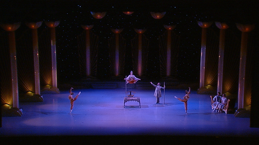 NUTCRACKER BROADCAST - 12-25-19 (15).png