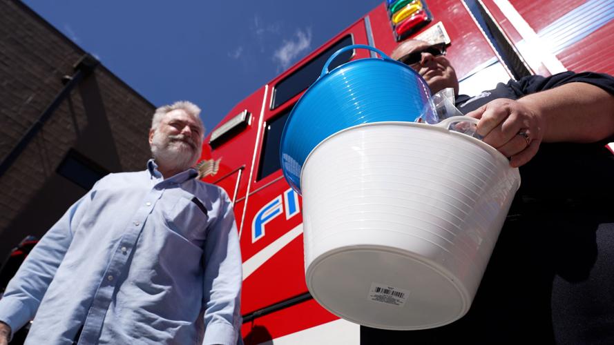 Volunteers Deliver Baskets to Firefighters