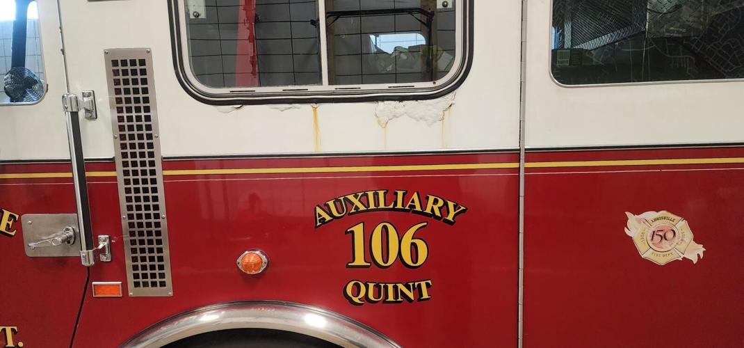 Apparatus-3rd district Quint 9.JPG