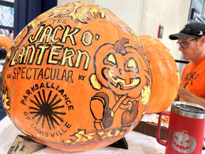 JACK O LANTERN SPECTACULAR CARVING AT AIRPORT 10-8-2025 1.jpg