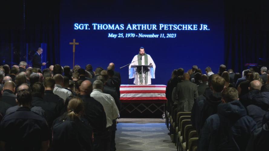 BALLARDSVILLE FIREFIGHTER FUNERAL - TOM PETSCHKE - 11-16-2023  (2).jpeg