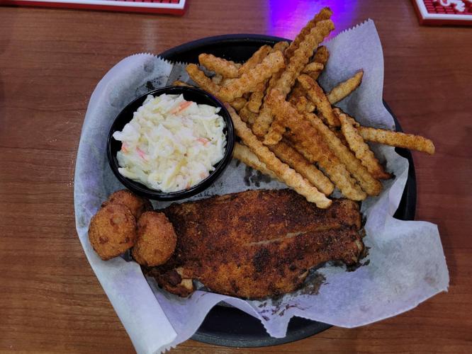 Dagger'z Bar and Grill