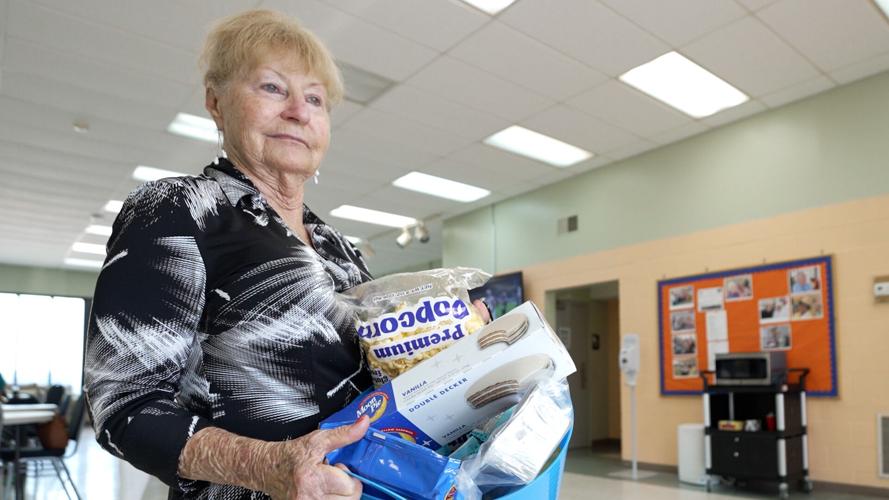 Volunteers Deliver Baskets to Firefighters