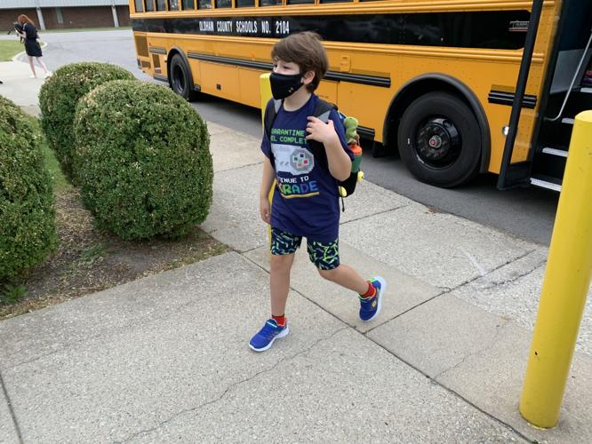OLDHAM COUNTY SCHOOLS - Students first day at Camden Station Elementary 8-11-2021 (7).JPG