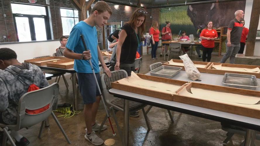 KSB students archeological dig
