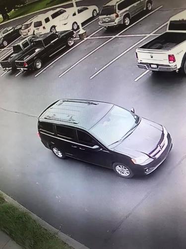 Scottsville car break-ins surveillance video 1.jpg