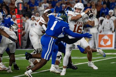 Texas Kentucky Football - AP - 10.18.25